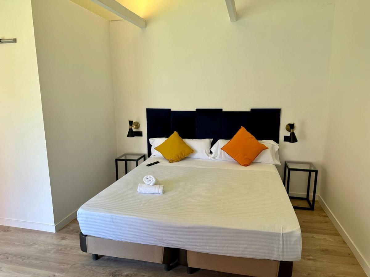 Malaga City Suites Екстериор снимка