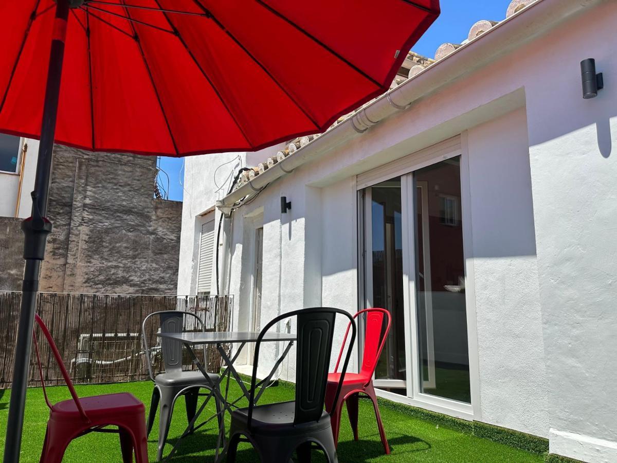 Malaga City Suites Екстериор снимка
