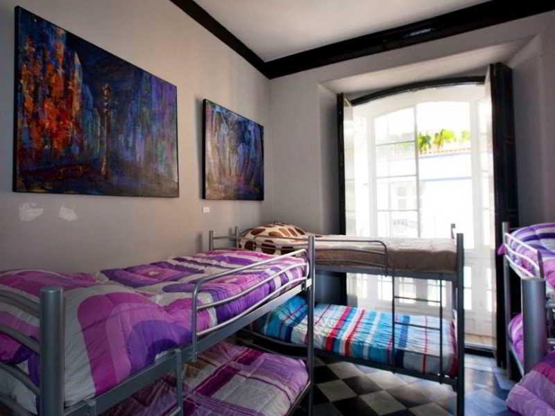 Malaga City Suites Екстериор снимка
