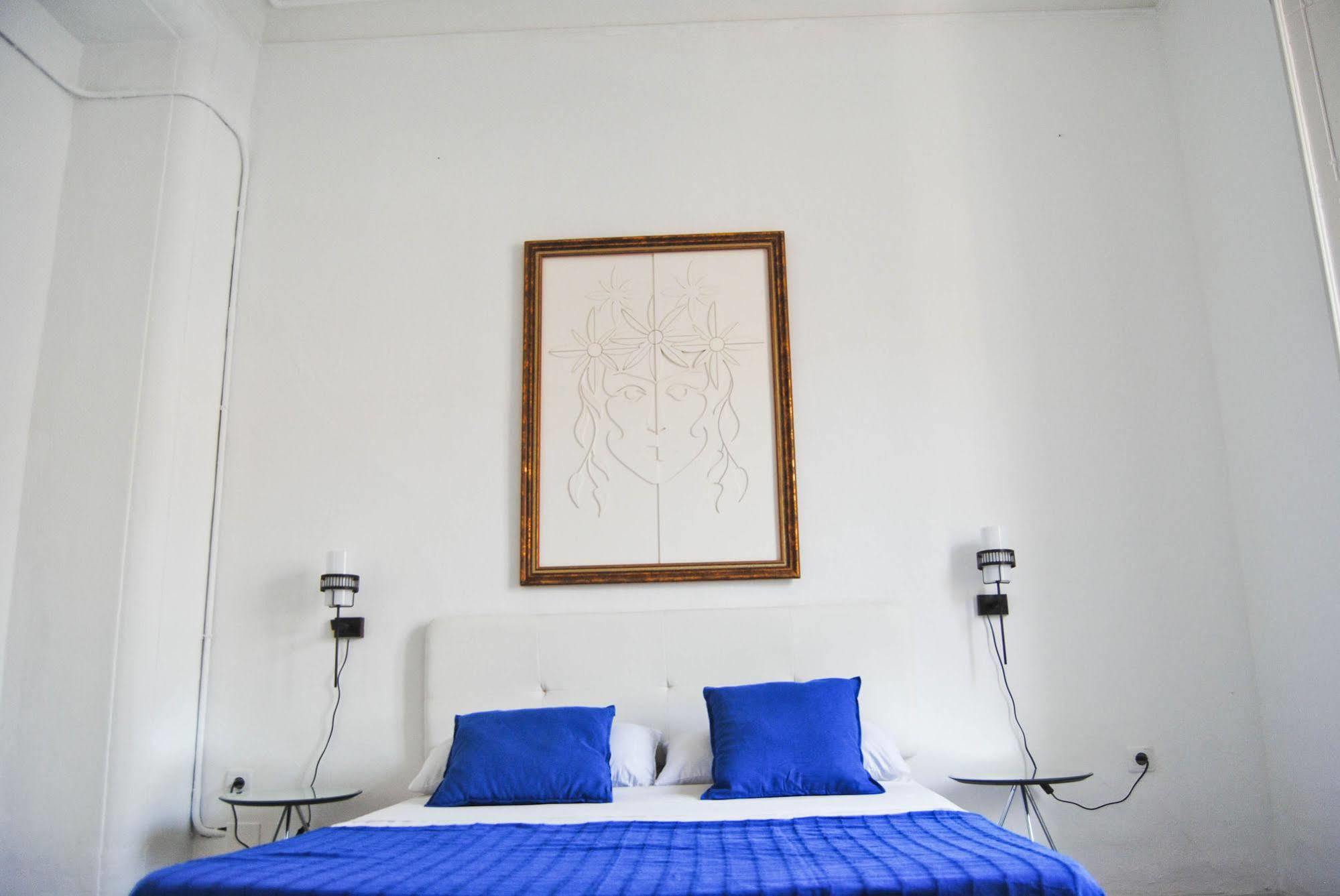 Malaga City Suites Екстериор снимка